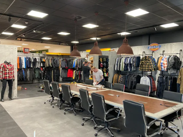 Shopfitting